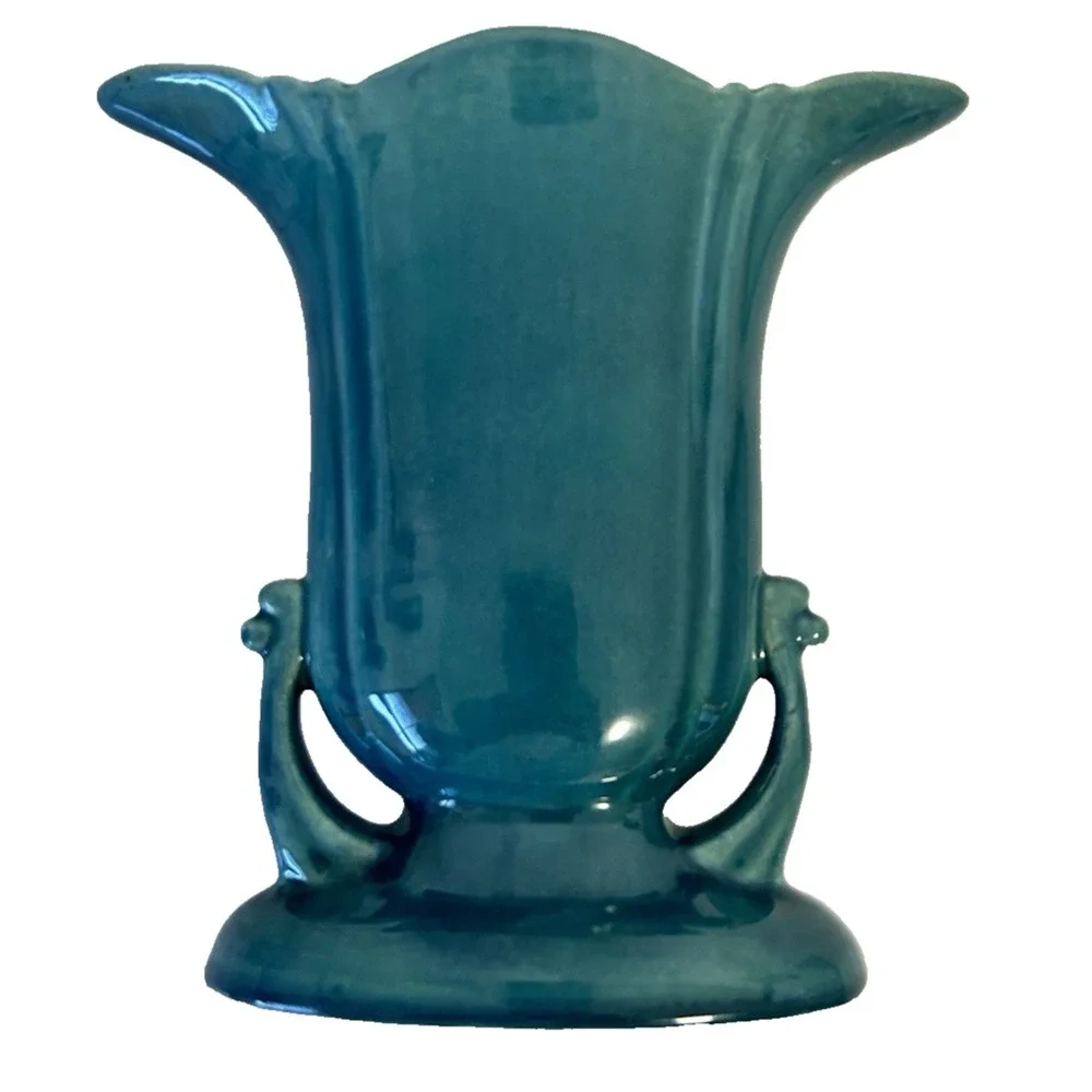 50s Miltonvale Pottery Kansas Turquoise Blue Scalloped Planter Vase Shinny 7 EUC